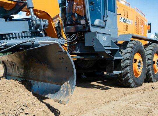 Автогрейдер АГ-140