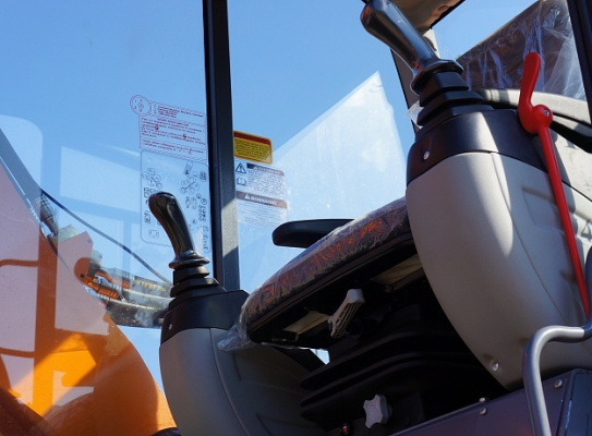 Экскаватор на автомобильном ходу камаз-43118 (евро 5) E195A