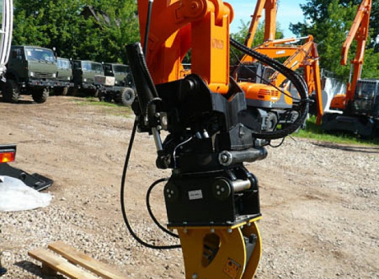 Экскаватор на автомобильном ходу камаз-43118 (евро 5) E195A