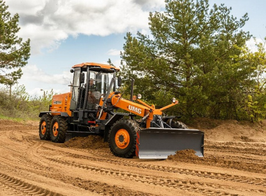 Автогрейдер ГС-14.02