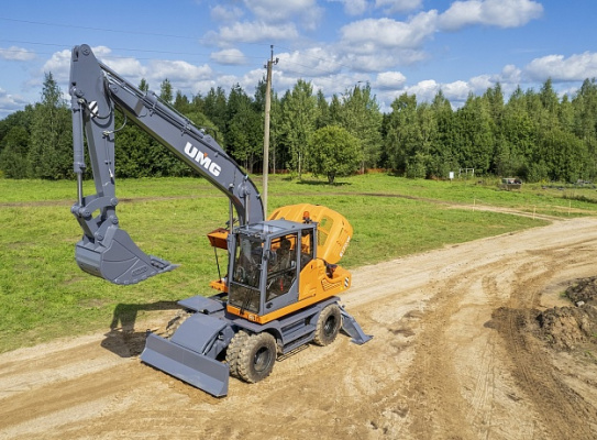 Экскаватор колесный Е170W
