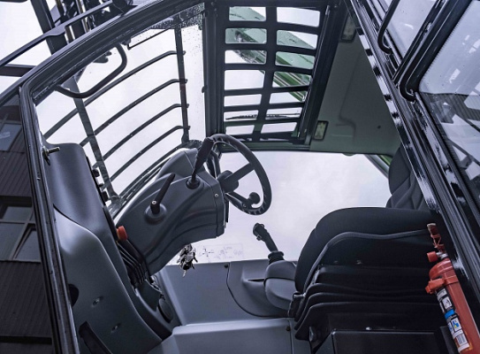 Телескопический погрузчик TLH 3507 AG