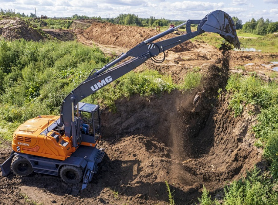КОЛЕСНЫЙ ЭКСКАВАТОР E200W