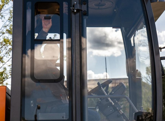 Автогрейдер АГ-140