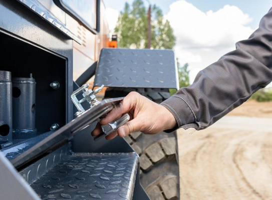 Автогрейдер АГ-140