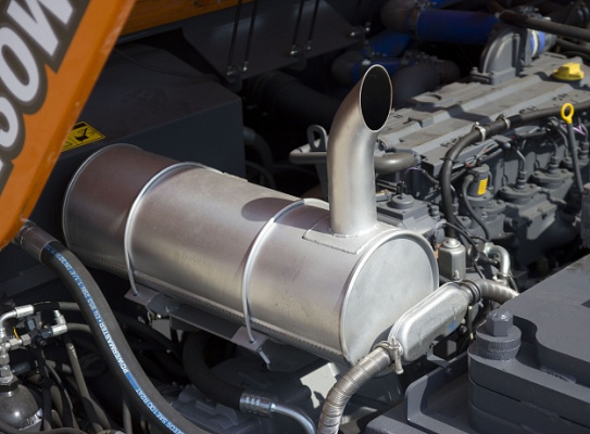 Экскаватор-перегружатель (промышленный перегружатель) на колесном ходу E230WH