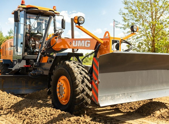 Автогрейдер АГ-140