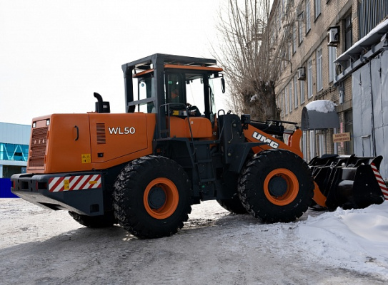 ФРОНТАЛЬНЫЙ ПОГРУЗЧИК WL50