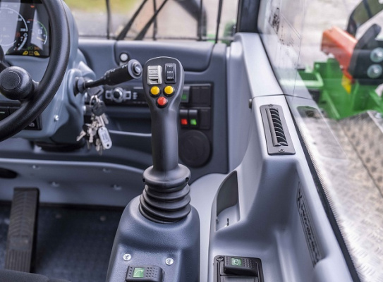 Телескопический погрузчик TLH 3507 AG