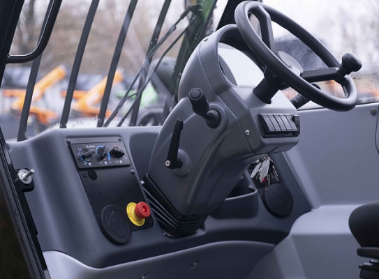 Телескопический погрузчик TLH 3507 AG